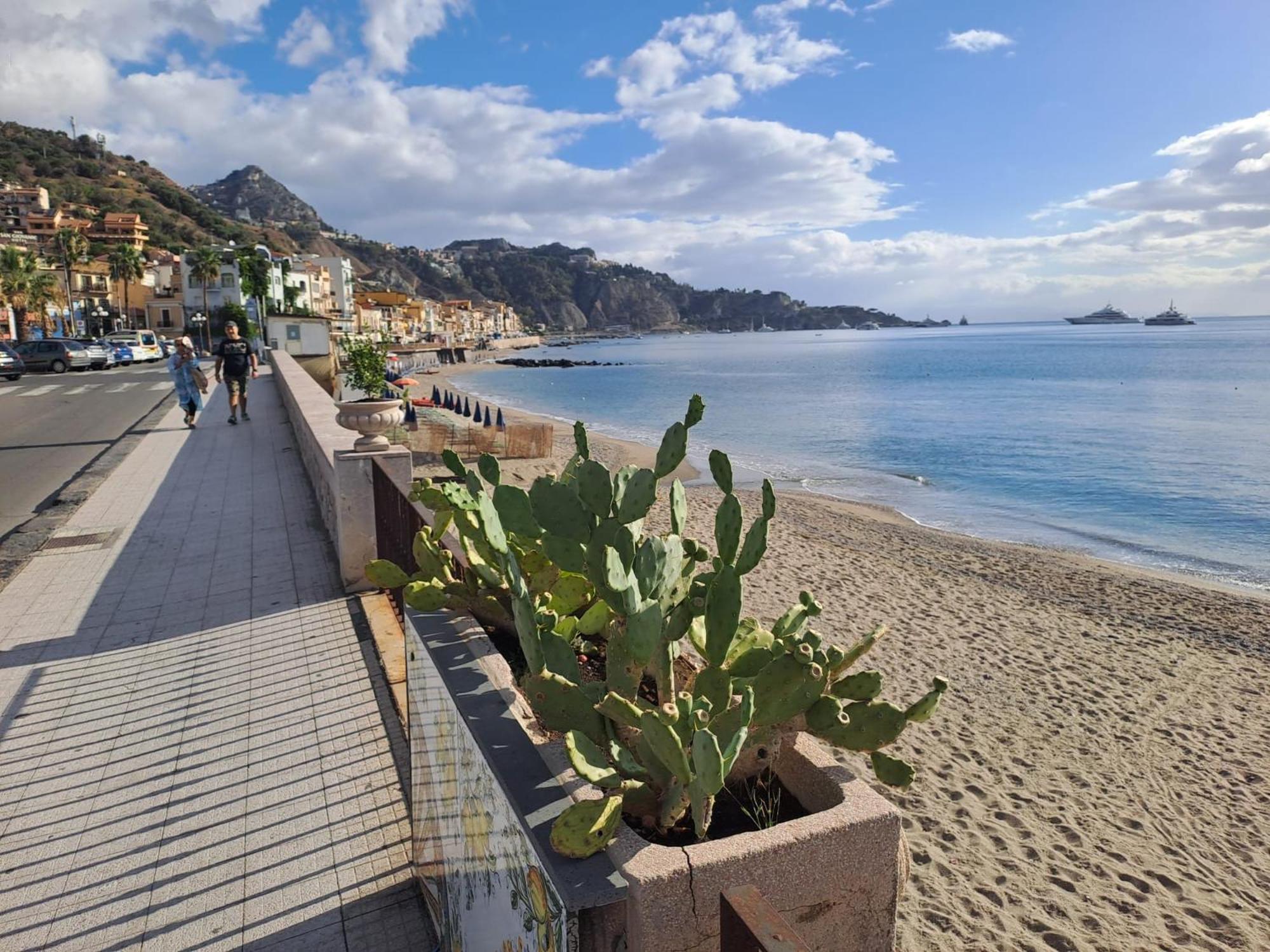 지아르디니낙소스 Nausica17 Naxos Bay 아파트 외부 사진